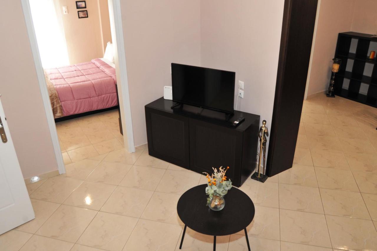 Grand House Meteora Apartment กาลัมปากา ภายนอก รูปภาพ