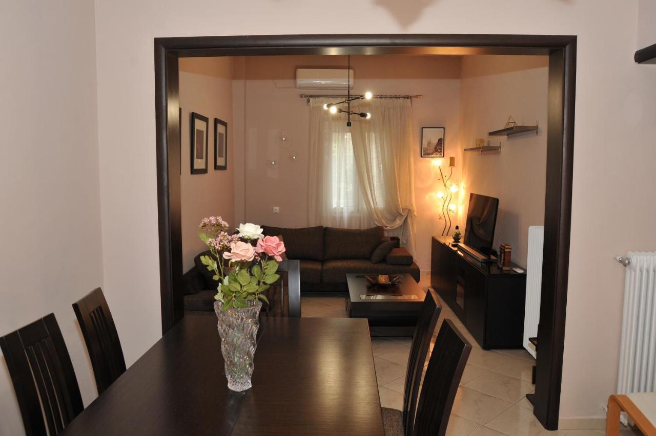 Grand House Meteora Apartment กาลัมปากา ภายนอก รูปภาพ